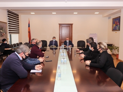 «Մենք կոտրվելու իրավունք չունենք». ԿԳՄՍ նախարարը հանդիպել է երաժշտահամերգային կազմակերպությունների ղեկավարների հետ