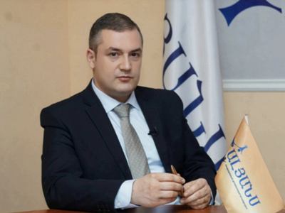 Независимый депутат Тигран Уриханян предлагает коллегам помочь инвалидам войны