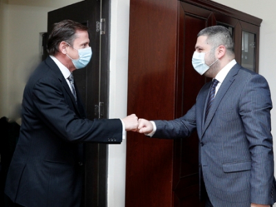 Armenia deputy emergency situations minister, French Embassy's internal affairs attaché discuss cooperation programs