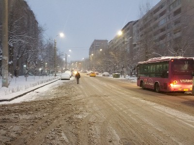 Օդերևութաբանների զգուշացումներն արդյունք չտվեցին, մայրաքաղաքն ամբողջ օրը կաթվածահար էր (ֆոտո)