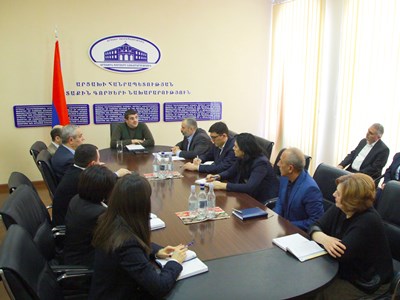 Karabakh President meets with MFA administration