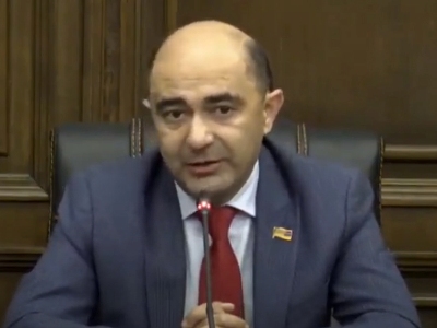 «Լուսավոր Հայաստան»-ի ղեկավարն իշխանություններին ճգնաժամից դուրս գալու այլընտրանքային տարբերակ է առաջարկել