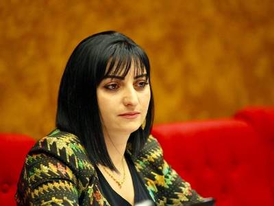 Հիշեք՝ դուք անկախ եք նաեւ նախկին գործընկերներից․Թագուհի Թովմասյանը՝ Կոռուպցիայի կանխարգելման հանձնաժողովին