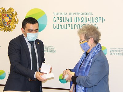 Armenia environment minister receives EU Ambassador Andrea Wiktorin