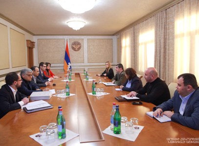 Президент Арцаха принял делегацию во главе с комиссаром комиссара по делам Диаспоры Армении