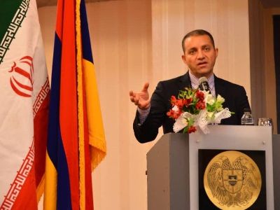 Էկոնոմիկայի նախարարն Իրանում մասնակցել է գործարար համաժողովի