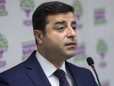 Заключенный курдский политик Селахаттин Демирташ подал на апелляцию в Конституционный суд Турции