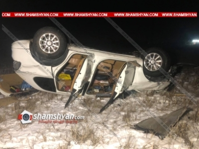 Ավտովթար Արարատի մարզում. 29-ամյա վարորդը Porsche Cayenne-ով 160 մետր մի քանի պտույտ շրջվելով հայտնվել է դաշտում