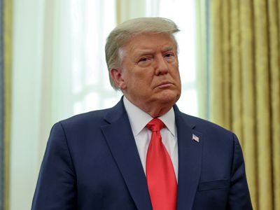 Wall Street Journal: Трамп просил Минюст США обратиться в Верховный суд, чтобы отменить результаты выборов