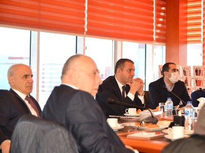 Armenia economy minister-led delegation has important meetings in Iran, memorandum signed