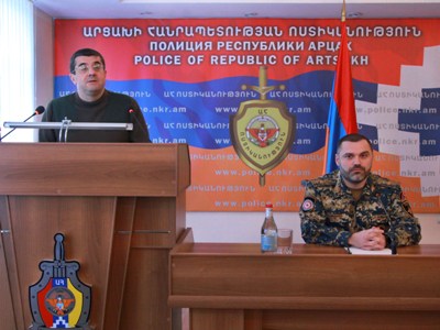 Արայիկ Հարությունյանն Արցախի ներքին գործերի նախարարության անձնակազմին է ներկայացրել նախարար Կարեն Սարգսյանին