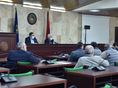 Ուսումնական գործընթացի կազմակերպման ձեւը կորոշեն ֆակուլտետները. ԵՊՀ դեկանները հանդիպել են Գեղամ Գեւորգյանին