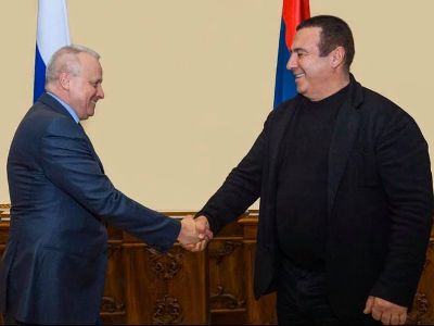 Opposition Prosperous Armenia Party leader meets with Russia Ambassador