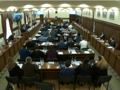 Ավագանու «Իմ քայլ» խմբակցության նոր անդամ Անուշ Քլոյանը «Մարտի 1»-ի զոհերից Գոռ Քլոյանի քույրն է