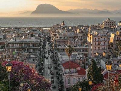 Magnitude 5.1 earthquake hits Greece