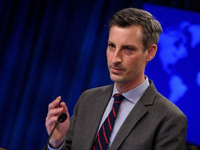 Госдеп: США пока не принимали решений о том, будут ли они считать события в Армении попыткой переворота