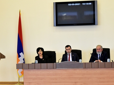 Parliament committee holds hearings on making Russian an official language in Artsakh