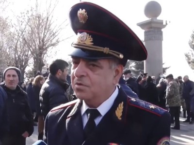 Գեներալ. Իրավապահները ենթարկվում են ԳՇ պետին եւ նրան ձերբակալելու իրավունք չունեն