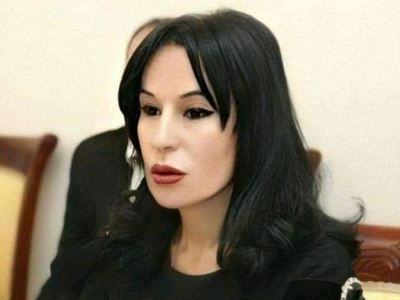 Է՛յ, դուք, չհամարձակվե՛ք ռազմագերու մոր ցավի վրա ղումար խաղալ. Նաիրա Զոհրաբյան
