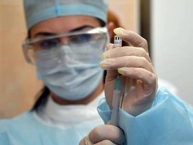 Magnates, high-ranking politicians prefer to be vaccinated against coronavirus in UAE