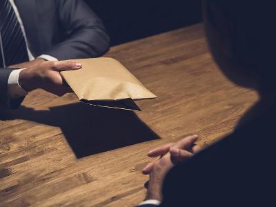 Գերմանացի պատգամավորը հրաժարական է տվել Ադրբեջանից կառաք ստանալու մեղադրանքների պատճառով