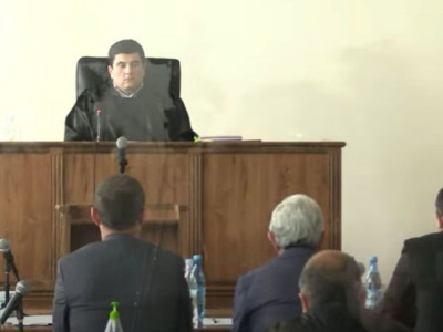 Адвокат Сержа Саргсяна ходатайствовал об отмене ареста на имущество третьего президента Армении