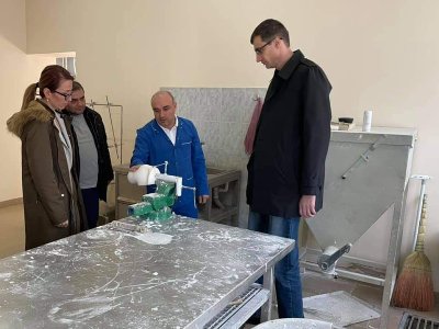 Armenia and Karabakh labor and social affairs ministers visit Stepanakert Prosthetics and Orthopedic Center