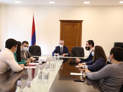 Նոր օրենքով ձեզ էապես շատ լիազորություններ են տրված. զարգացրե՛ք ավանդույթները. ԿԳՄՍ նախարարը՝ ՈՒԳԸ ներկայացուցիչներին