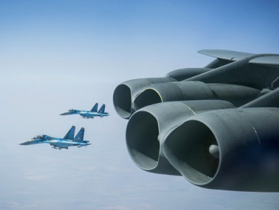 Pentagon urges Russia to de-escalate relations with Ukraine