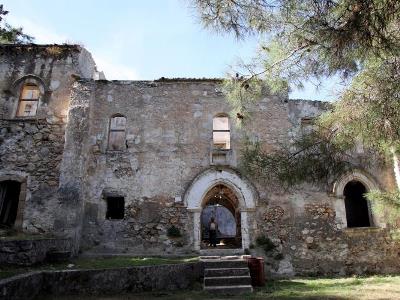 Կիպրոսի հոգեւոր առաջնորդները դատապարտում են հայկական վանքի տարածքի օգտագործումը տեխնո-երեկույթի համար