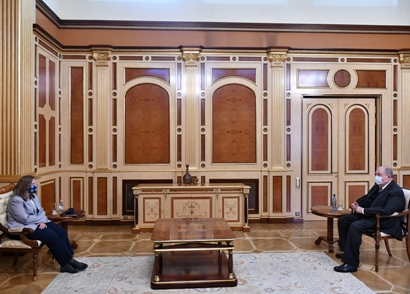 Armenia President, US envoy discuss regional issues