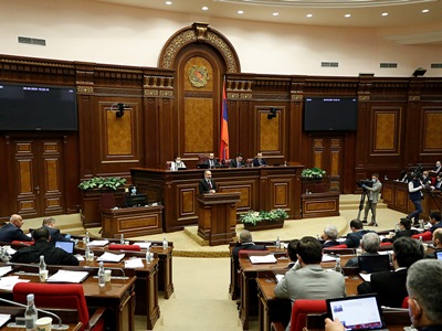 Пашинян: В России предупреждали армянскую сторону о том, что обеспечат безопасность Армении, а не Карабаха