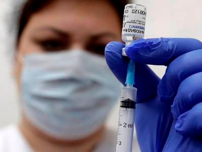 Swedish public health agency issues guidelines for people who was vaccinated against COVID-19