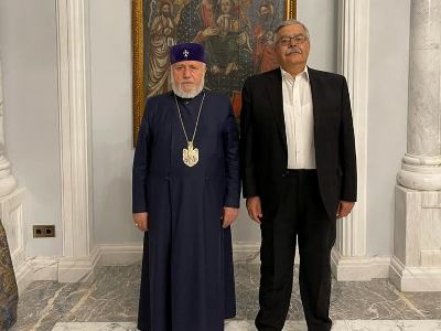Կաթողիկոսն ընդունել է ՀՅԴ Բյուրոյի ներկայացուցիչ Հակոբ Տեր-Խաչատրյանին