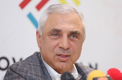 «Փաստ». Ի՞նչ անակնկալներ է նախապատրաստում Արտակ Թովմասյանը