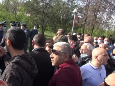 ArmLur.am: Tense situation nearby Armenian Genocide Memorial