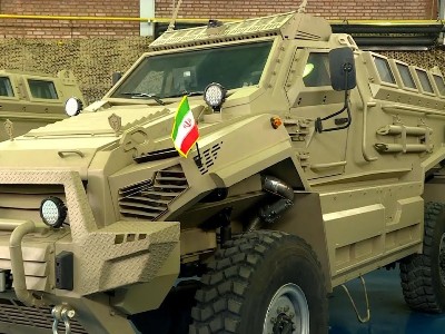 Iran presents new military developments