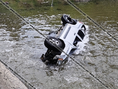 Nissan X-Trail-ը Հրազդան կիրճում տապալել է էլեկտրասյունը եւ կողաշրջված հայտնվել Հրազդան գետում. կա 4 վիրավոր