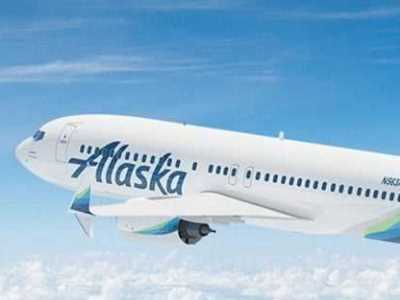 Авиакомпания Alaska Airlines запретила сенатору летать ее самолетами из-за отказ правильно надеть маску