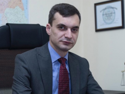 Արծվիկ Մինասյանի քրոջ որդուն կալանավորելու մասին միջնորդության քննությունը հետաձգվեց