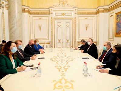 «Մենք միշտ զգացել ենք ձեր աջակցությունը, որն առավել ևս հիմա կարևոր է». Փաշինյանն ընդունել է ֆրանսիացի պատգամավորներին