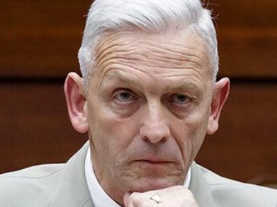 Generals who warn Macron about France's collapse will be punished