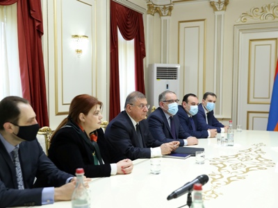 ՀՀ ԱԺ նախագահը հանդիպել է ԲԴԽ նախագահի պաշտոնակատարի եւ խորհրդի անդամների հետ