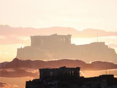 Greece to reopen for tourists