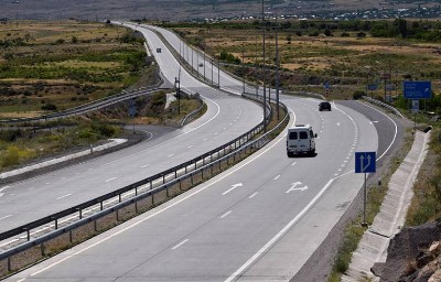 «Փաստ». Պետք է «թմբկահարելու» թեմաներ ունենան. հերթական «բլեֆն» են կազմակերպել
