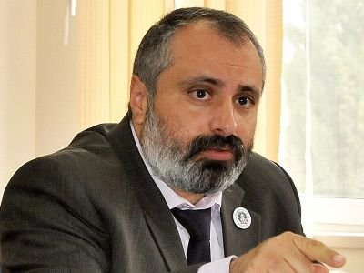 Ստեփանակերտ. Թող Բաքուն պատասխանի՝ ինչո՞ւ են ոչնչացվել մարշալներ Բաղրամյանի եւ Բաբաջանյանի հուշարձանները