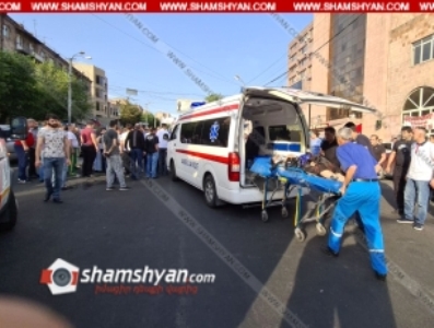 Վրաերթ-ավտովթար Երևանում. Dodge-ը «Հայաստան» հանրախանութի դիմաց վրաերթի է ենթարկել 3 հետիոտնի . կա 4 վիրավոր