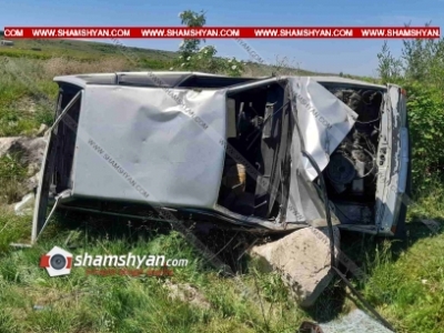 Կոտայքում «ՎԱԶ 2199»-ը մի քանի պտույտ շրջվել է, բախվել քարերին և կողաշրջված հայտնվել դաշտում