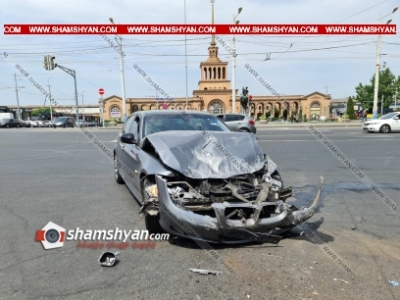 Խոշոր ավտովթար Երևանում. Սասունցի Դավթի արձանի հարևանությամբ բախվել են BMW-ն ու մարդատար ГАЗель-ը. կա 4 վիրավոր