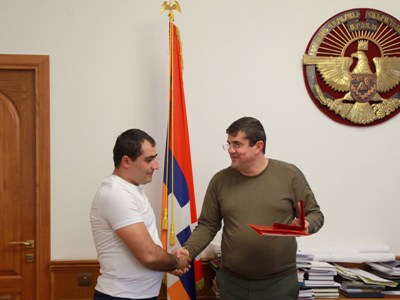 Արցախի նախագահն ընդունել է Գինեսի գրքի բազմակի ռեկորդակիր Աշոտ Խանոյանին